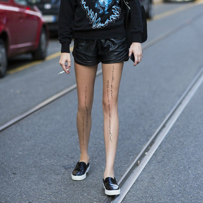 Chic Statement Tights