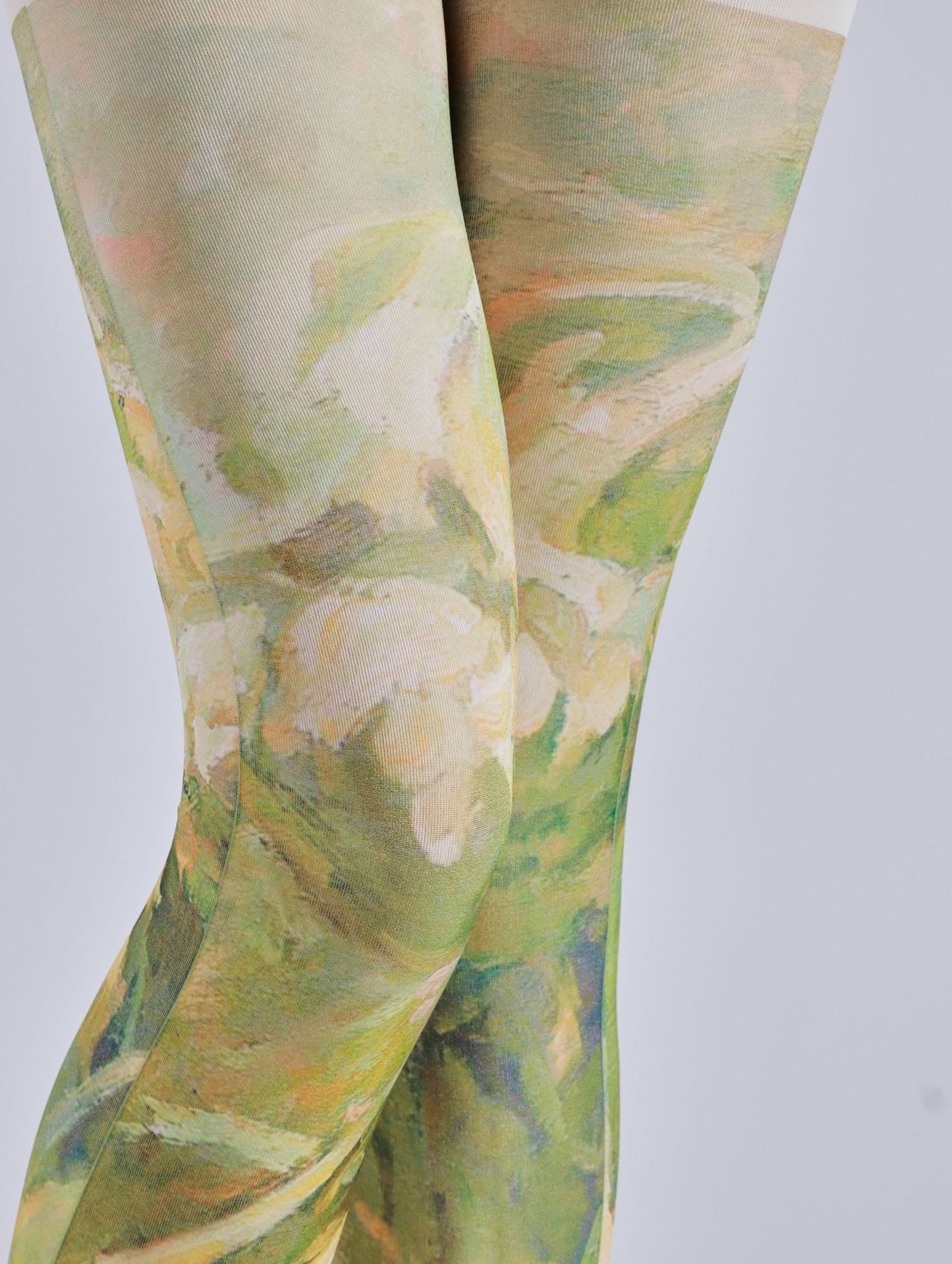 Chic Statement Tights