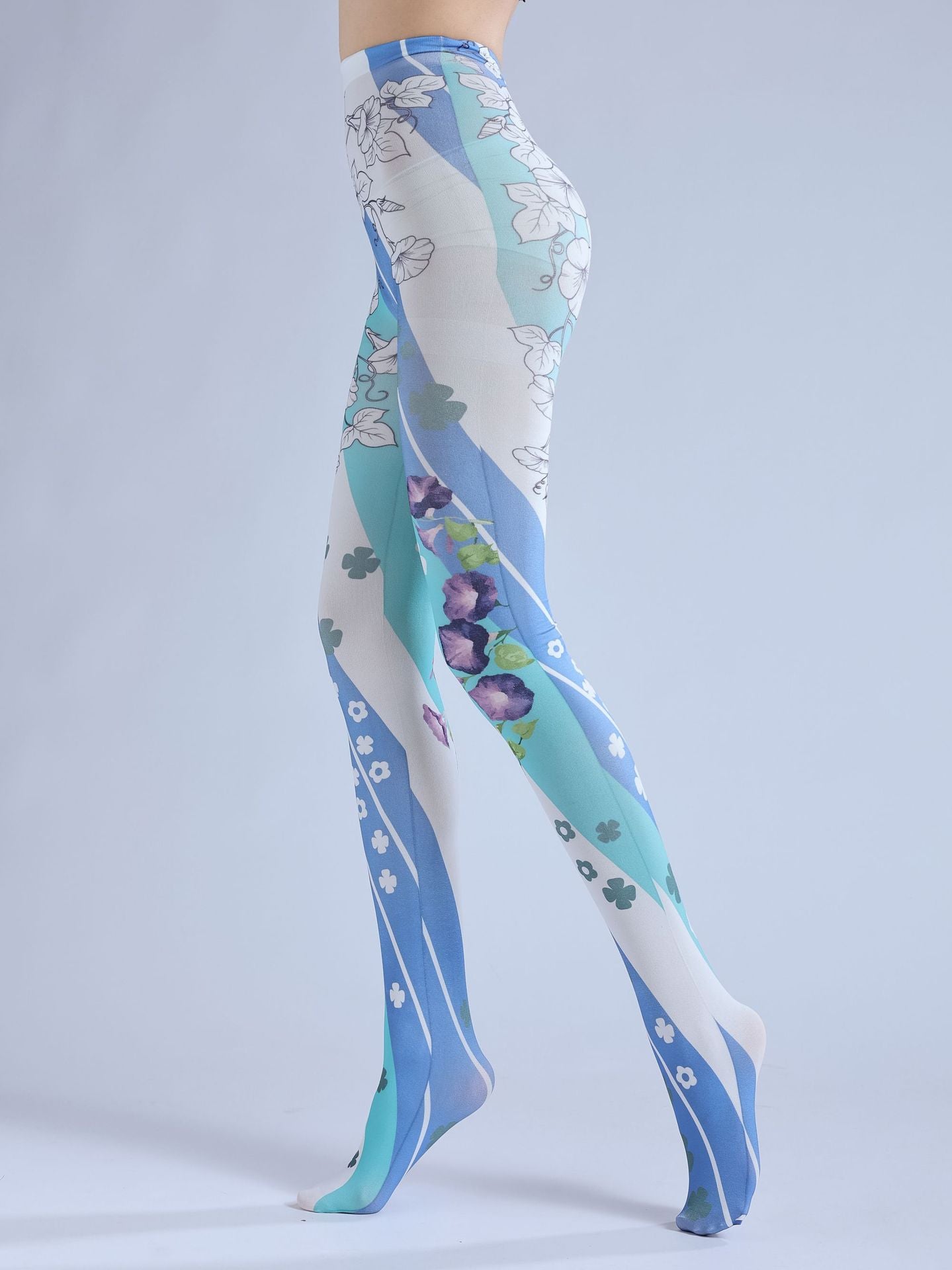 Chic Statement Tights