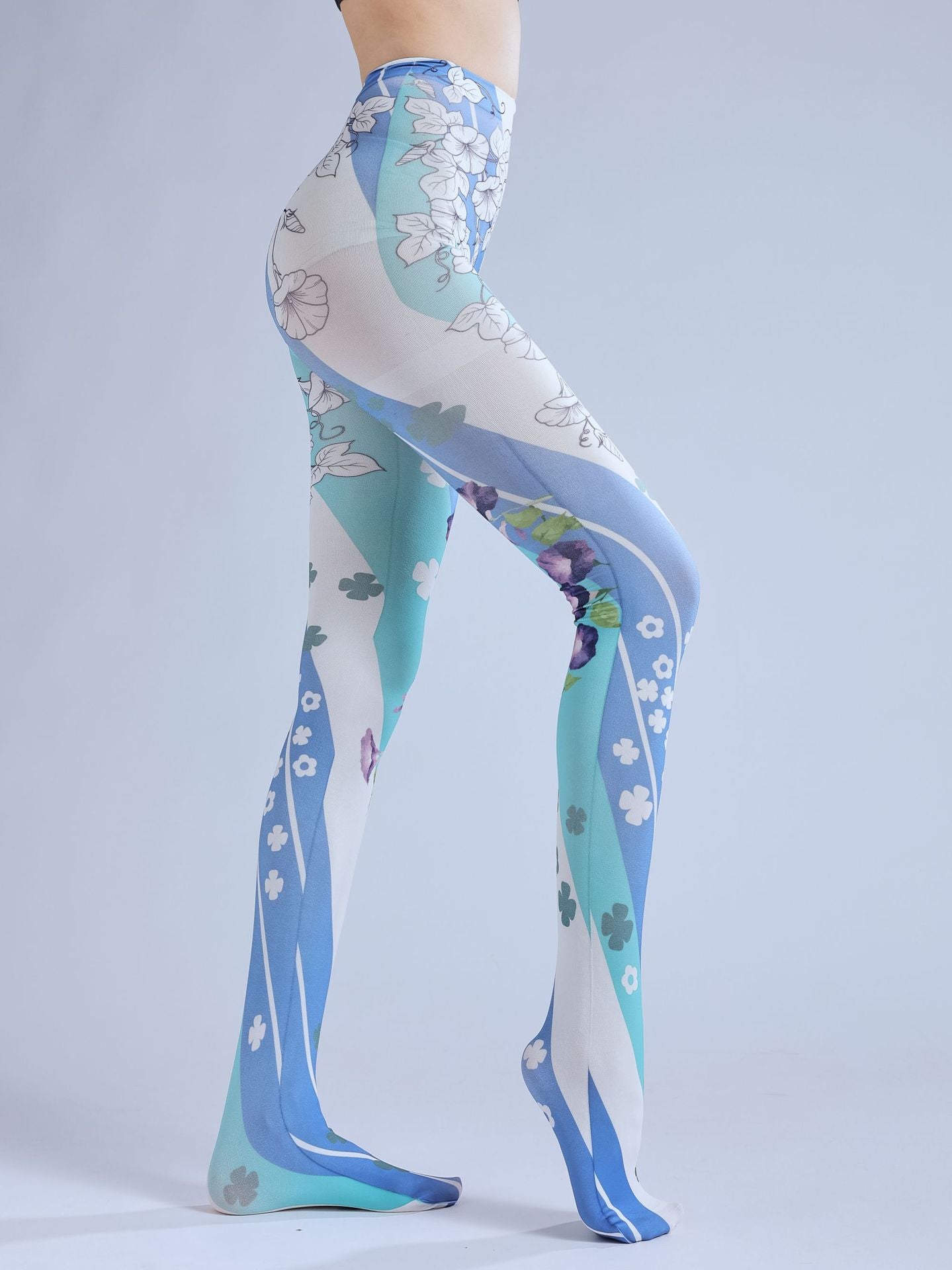 Chic Statement Tights