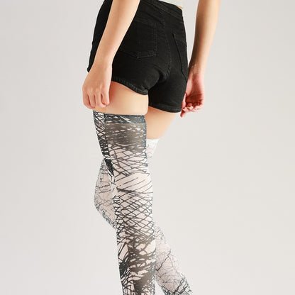 Chic Statement Tights